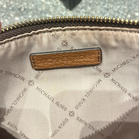 Michael Kors Wristlet Wallet - Picture 4 of 4